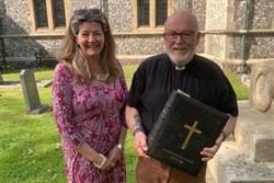 Hopton Bible 750 AT